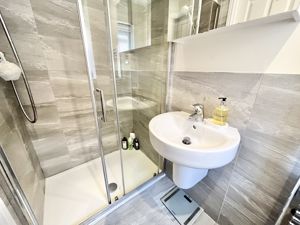 Photo 17- click for photo gallery